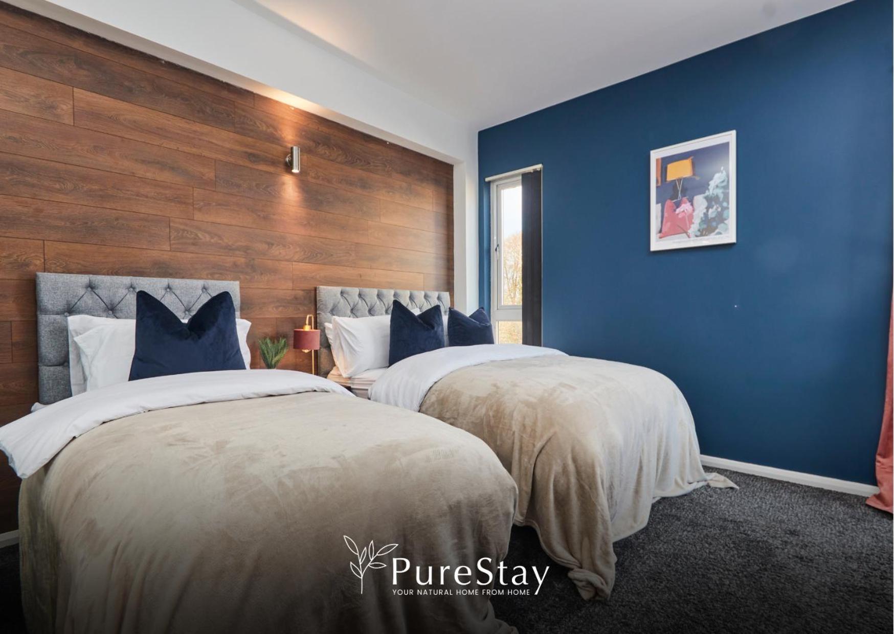 Superb House Manchester Near Etihad With Free Parking Sleeps 8 Kültér fotó